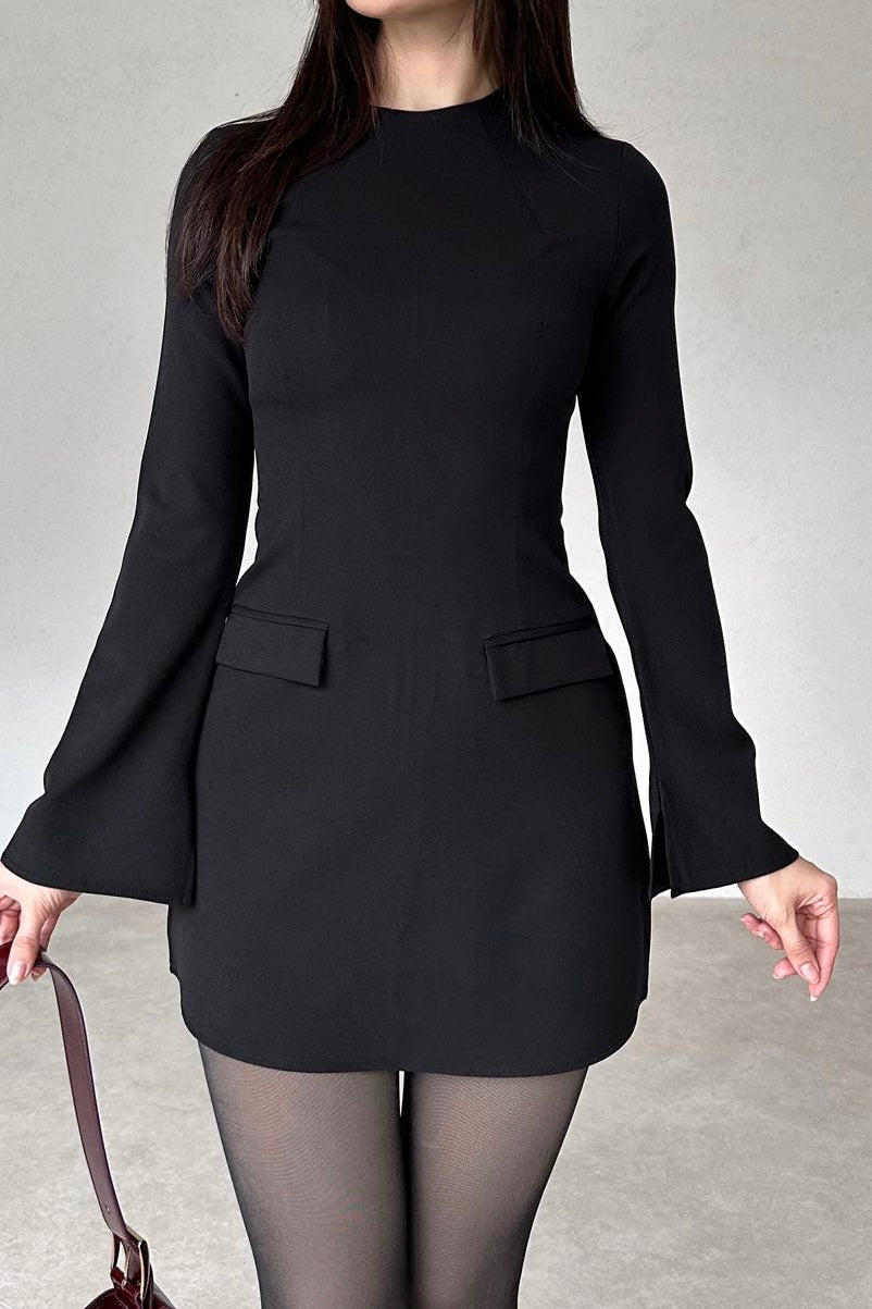 Kolu Yırtmaçlı Cep Detay Siyah PARİS Mini Elbise